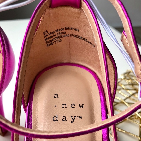 A new day Kayce Metallic Pink Open Toe High Heels - Picture 4 of 8